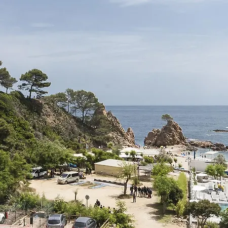 Lets Holidays Sea Views On The Apartmán Tossa de Mar